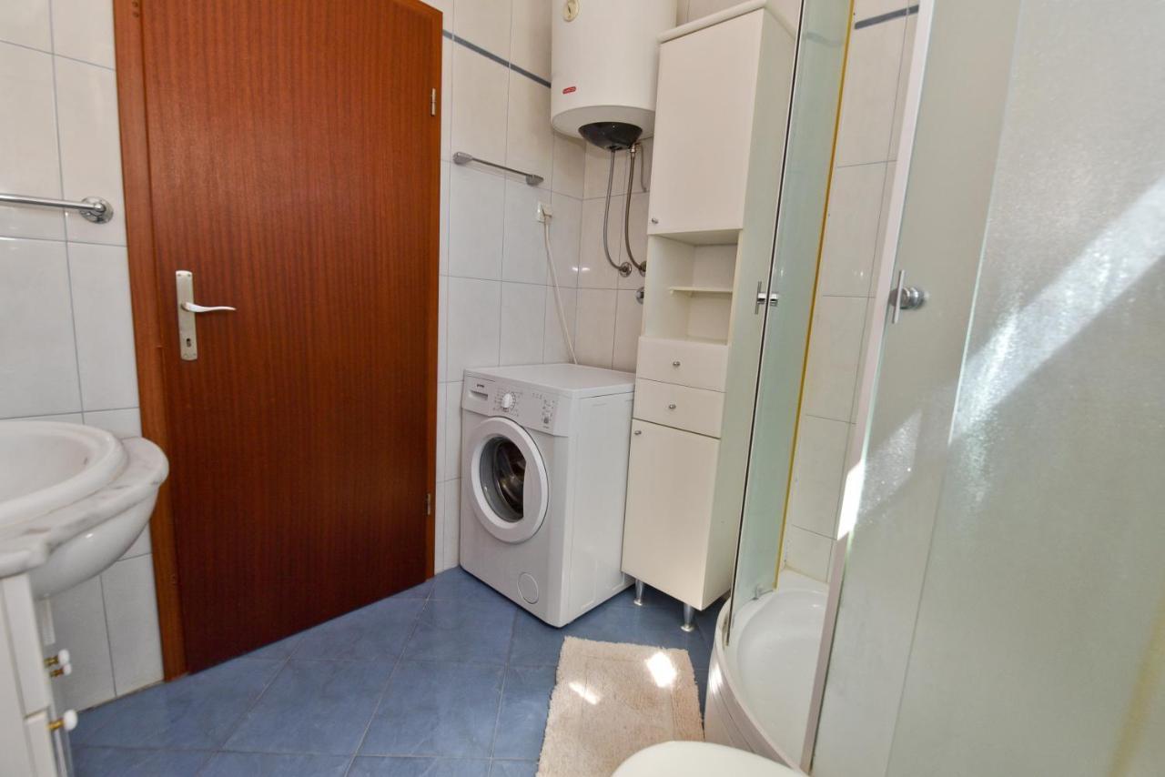 Apartment Nelly- Self Check-In Задар Экстерьер фото